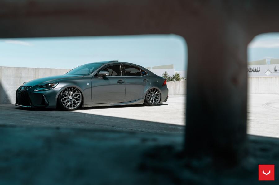  Lexus IS on Vossen Wheels (HF-2) 2018 года  (фото 20 из 24)